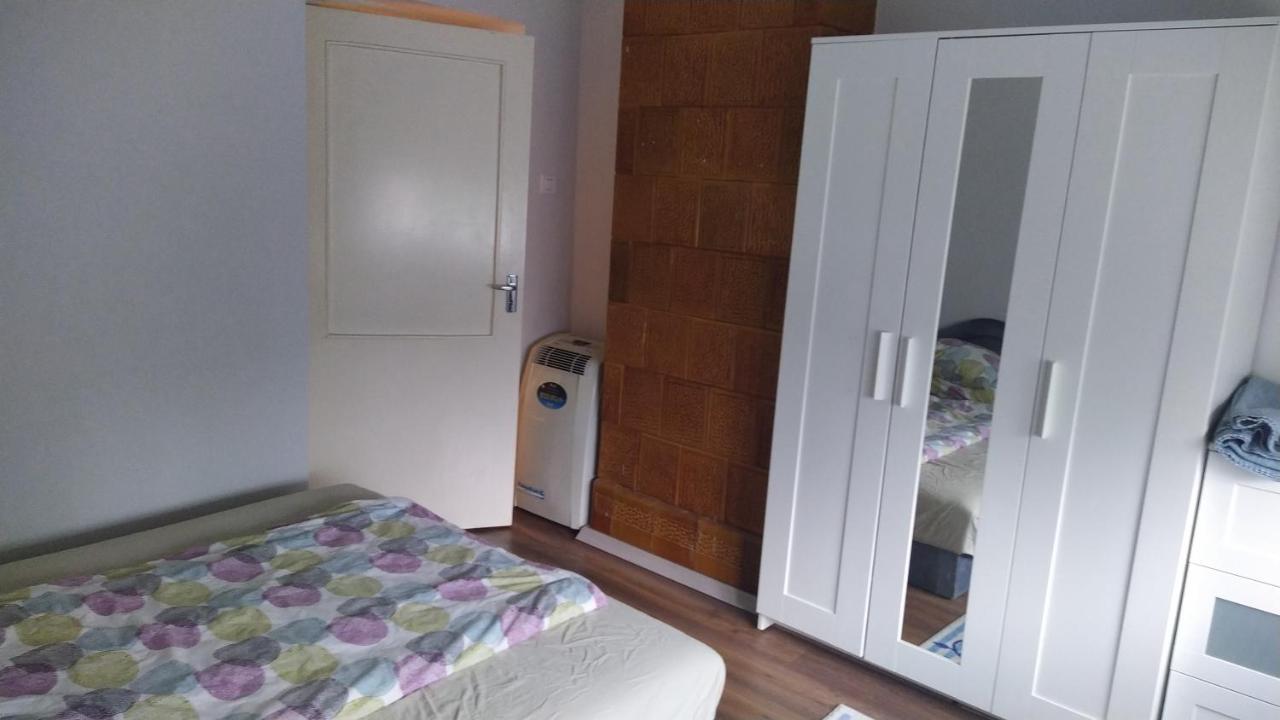 Tulipan Vendeghaz Appartement Siófok Buitenkant foto